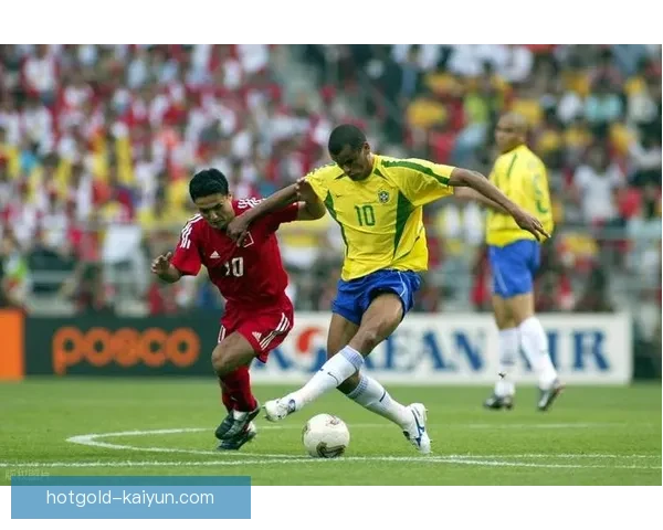 内马尔与贝利：巴西足球传承之路中的创新与挑战值得关注